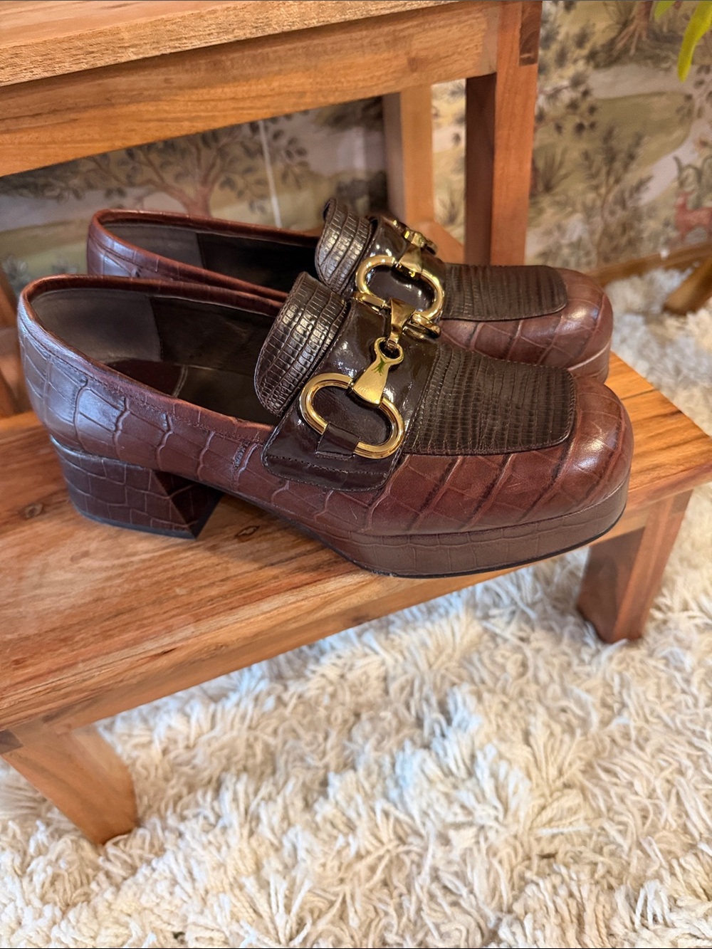 Jeffrey Campbell Brown Croc-Embossed Loafers / platforms with Gold Bit - Picture 2 of 12